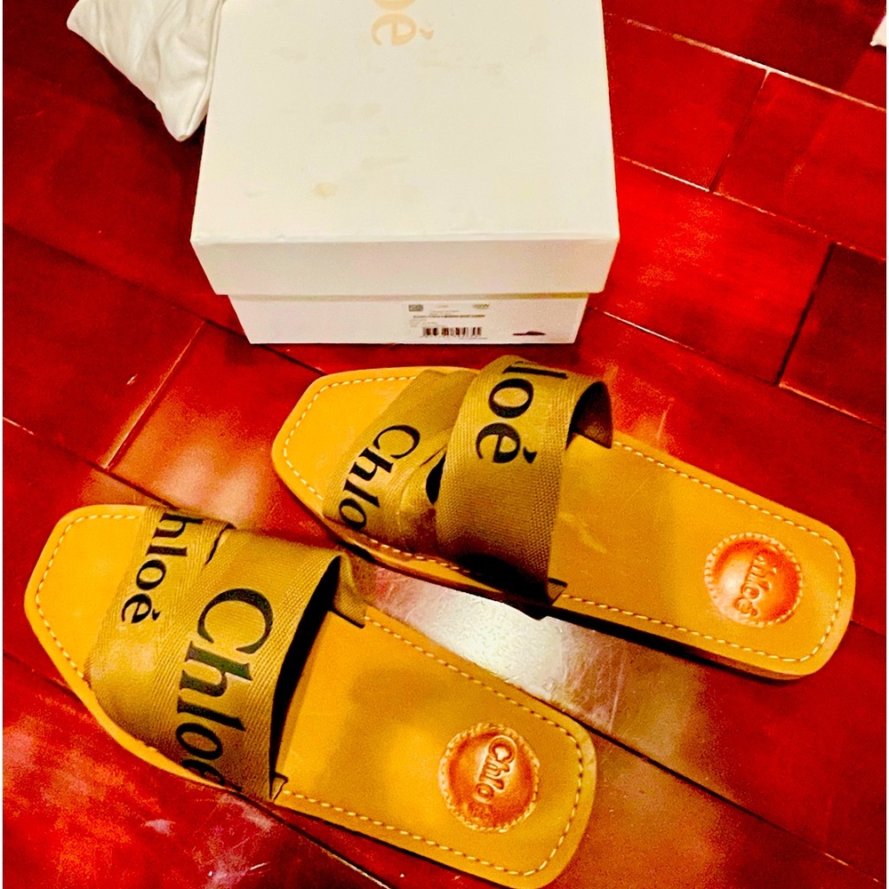 Chloe authentic summer sandals